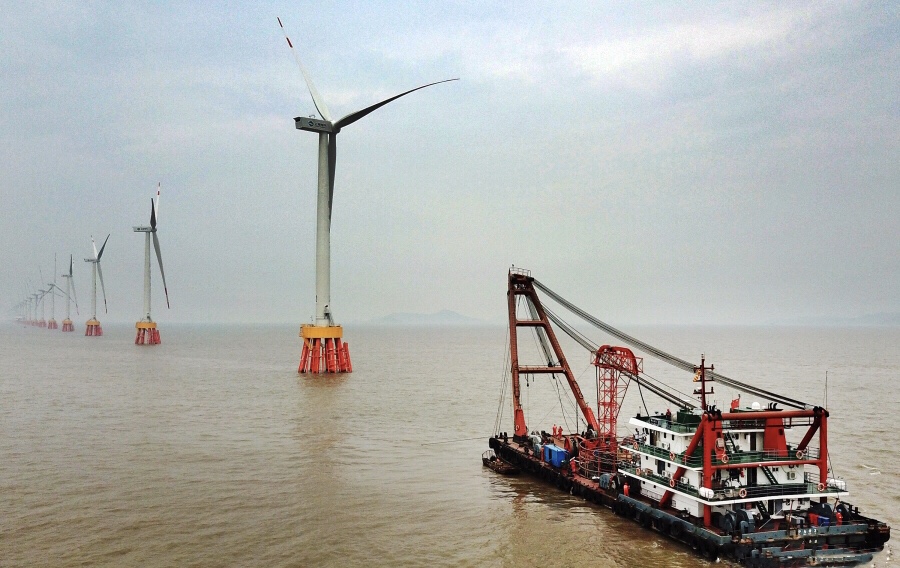 舟山海上风电场首批24台风机完成海缆联网